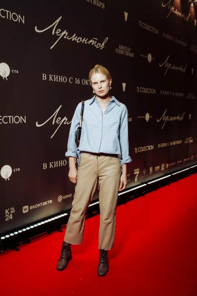 Никита Ефремов, Юлия Хлынина, Константин Эрнст и другие на премьере фильма "Лермонтов"
Никита Ефремов, Юлия Хлынина, Константин Эрнст и другие на премьере фильма "Лермонтов"