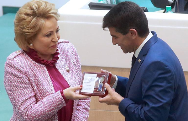 Валентина Матвиенко Валентина Матвиенко