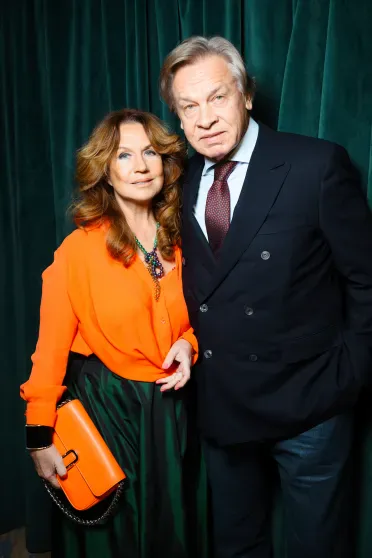 Дмитрий Песков, Ирина Винер, Джиган и Мария Янковская ("Сигма-бой") на премьере фильма "Северный полюс" Дмитрий Песков, Ирина Винер, Джиган и Мария Янковская ("Сигма-бой") на премьере фильма "Северный полюс"