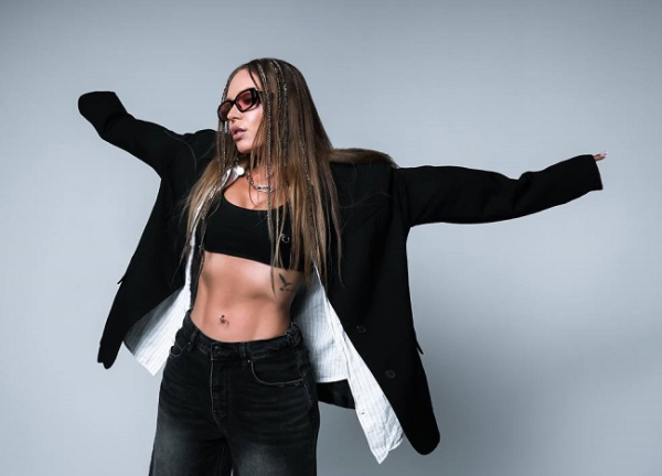 Рита Дакота рассказала о том, что скрывает свое Российское гражданство Рита Дакота рассказала о том, что скрывает свое Российское гражданство