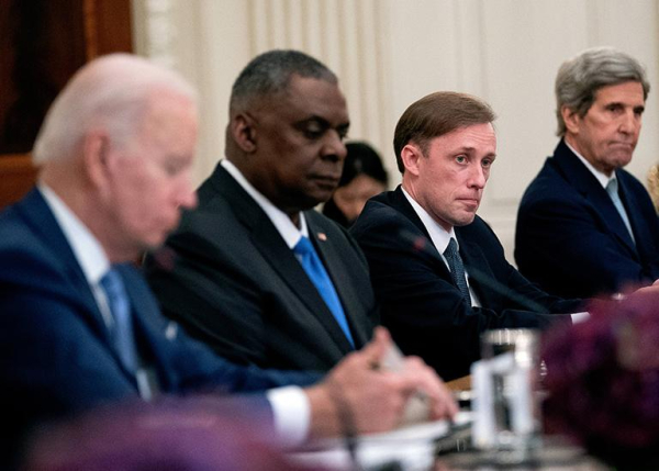 Джейк Салливан Джейк Салливан