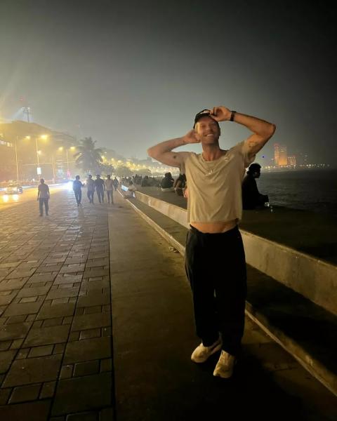 Дакота Джонсон грубо прокомментировала свой разрыв с Крисом Мартином
Дакота Джонсон грубо прокомментировала свой разрыв с Крисом Мартином