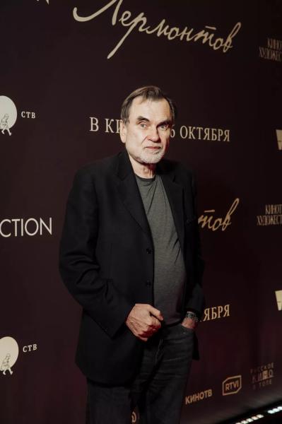 Никита Ефремов, Юлия Хлынина, Константин Эрнст и другие на премьере фильма "Лермонтов"
Никита Ефремов, Юлия Хлынина, Константин Эрнст и другие на премьере фильма "Лермонтов"