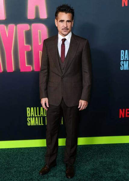 На съемку с какой звездой Колин Фаррелл пришел нетрезвым
На съемку с какой звездой Колин Фаррелл пришел нетрезвым