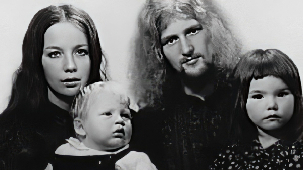 Бьорк Бьорк