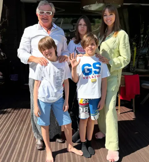 Екатерина Гордон: "любовник" Полины Дибровой купил ей особняк за 141 млн рублей Екатерина Гордон: "любовник" Полины Дибровой купил ей особняк за 141 млн рублей