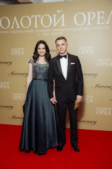 Елизавета Боярская, Виктория Исакова, Елена Лядова, Владимир Вдовиченков, Сергей Безруков и Агата Муцениеце на премии "Золотой орёл" Елизавета Боярская, Виктория Исакова, Елена Лядова, Владимир Вдовиченков, Сергей Безруков и Агата Муцениеце на премии "Золотой орёл"