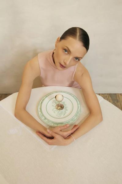 Екатерина Вилкова и Илья Любимов: "Счастье – это жить для другого"
Екатерина Вилкова и Илья Любимов: "Счастье – это жить для другого"