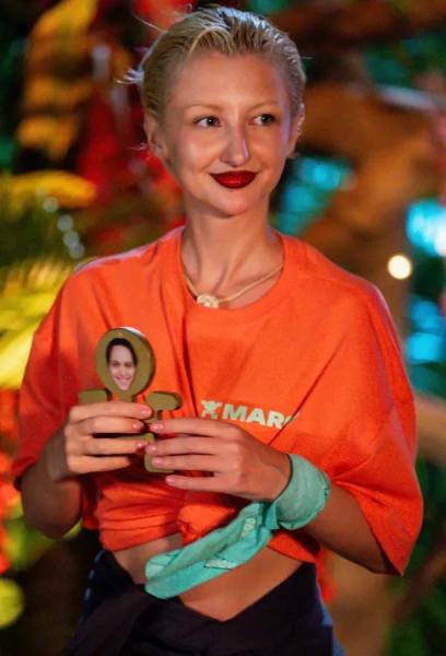 Шкуро «выпилила» Марго, заставив ее упасть в воду и покинуть шоу «Звезды в джунглях» Шкуро «выпилила» Марго, заставив ее упасть в воду и покинуть шоу «Звезды в джунглях»