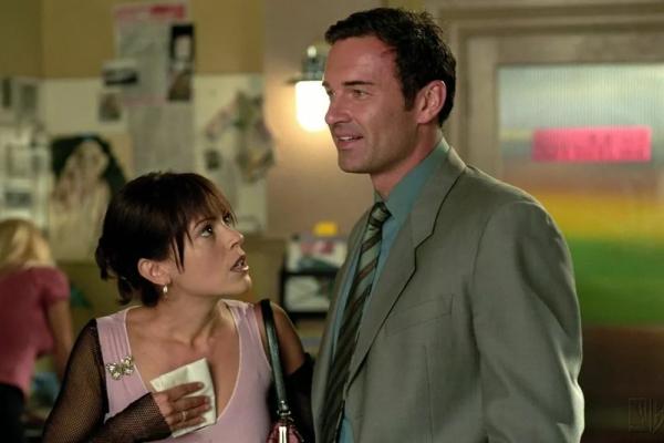 Умер звезда "Зачарованных" Джулиан МакМэхон — реакция его коллег
Умер звезда "Зачарованных" Джулиан МакМэхон — реакция его коллег