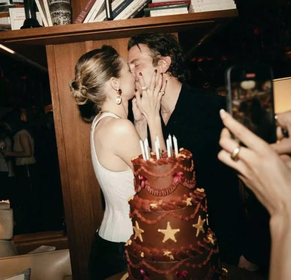 Инсайдеры: Брэдли Купер планирует сделать предложение Джиджи Хадид
Инсайдеры: Брэдли Купер планирует сделать предложение Джиджи Хадид