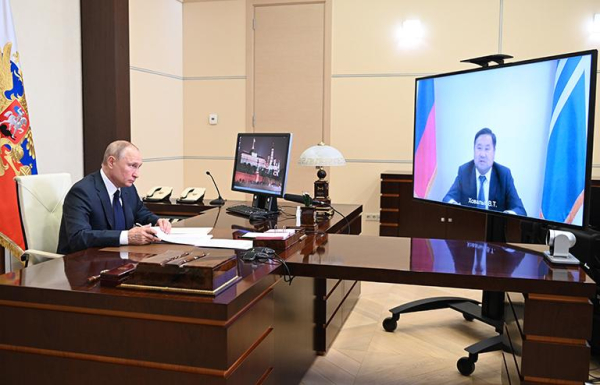 Владислав Ховалыг Владислав Ховалыг