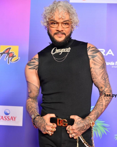 Филипп Киркоров рассказал, об ужасном состоянии ноги после падения с лестницы (видео) Филипп Киркоров рассказал, об ужасном состоянии ноги после падения с лестницы (видео)