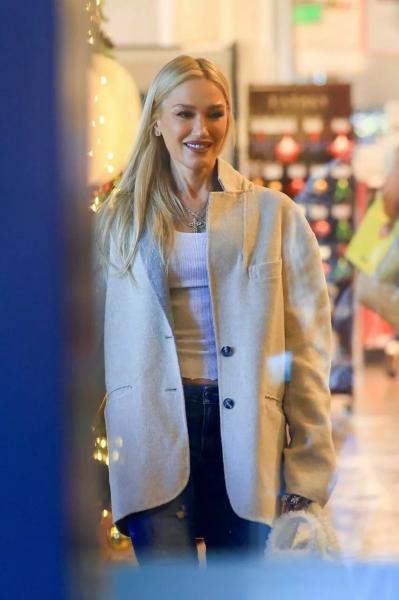 Гвен Стефани и Блейк Шелтон появились вместе на публике на фоне слухов о расставании
Гвен Стефани и Блейк Шелтон появились вместе на публике на фоне слухов о расставании