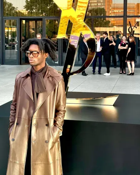 Громкий скандал в Голливуде: в машине певца d4vd нашли останки 15-летней пропавшей девочки, с которой у него был роман Громкий скандал в Голливуде: в машине певца d4vd нашли останки 15-летней пропавшей девочки, с которой у него был роман