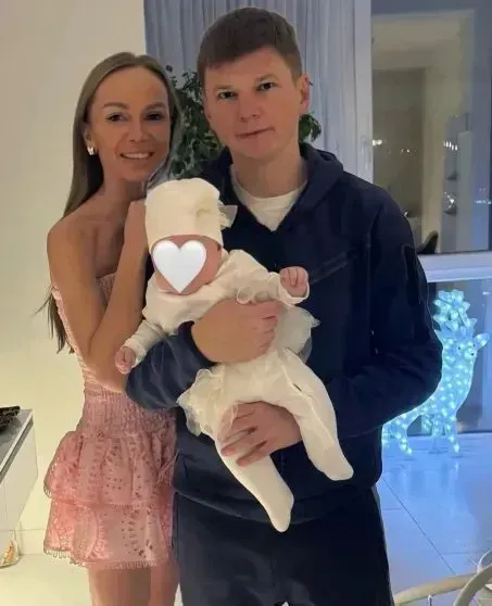 "Я плачу более 50% своего дохода". Андрей Аршавин объяснил, почему решил судиться из-за алиментов с Юлией Барановской и бывшей женой "Я плачу более 50% своего дохода". Андрей Аршавин объяснил, почему решил судиться из-за алиментов с Юлией Барановской и бывшей женой