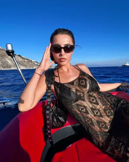 "Я прошла через ад". Модель Нина Коломийцева рассказала новые подробности "преследований" со стороны Сулеймана Керимова "Я прошла через ад". Модель Нина Коломийцева рассказала новые подробности "преследований" со стороны Сулеймана Керимова