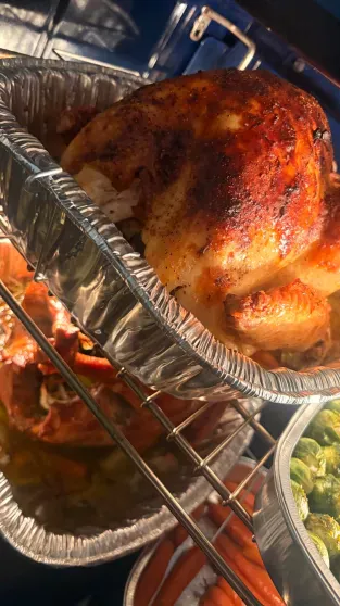 Как Дженнифер Лопес, Кристина Орбакайте, Илон Маск, Селена Гомес и Надежда Оболенцева отметили День благодарения Как Дженнифер Лопес, Кристина Орбакайте, Илон Маск, Селена Гомес и Надежда Оболенцева отметили День благодарения