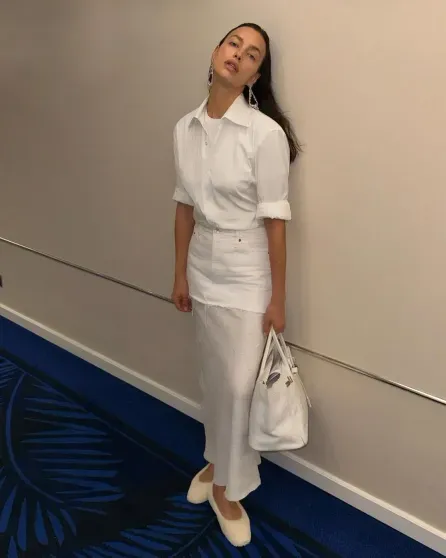 Канны-2025: Ирина Шейк показала свои образы вне красных дорожек Канны-2025: Ирина Шейк показала свои образы вне красных дорожек