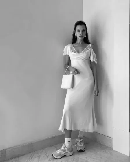 Канны-2025: Ирина Шейк показала свои образы вне красных дорожек Канны-2025: Ирина Шейк показала свои образы вне красных дорожек