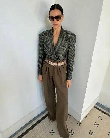 Канны-2025: Ирина Шейк показала свои образы вне красных дорожек Канны-2025: Ирина Шейк показала свои образы вне красных дорожек