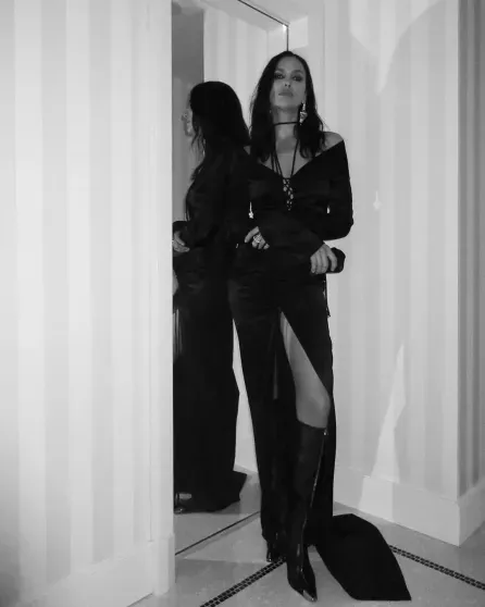 Канны-2025: Ирина Шейк показала свои образы вне красных дорожек Канны-2025: Ирина Шейк показала свои образы вне красных дорожек