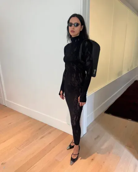 Канны-2025: Ирина Шейк показала свои образы вне красных дорожек Канны-2025: Ирина Шейк показала свои образы вне красных дорожек