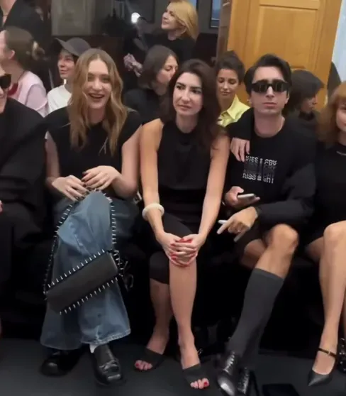 Ксения Собчак, Софья Эрнст, Наталья Ионова, Олег Меньшиков и Валерия Гай Германика на показе Walk of Shame Ксения Собчак, Софья Эрнст, Наталья Ионова, Олег Меньшиков и Валерия Гай Германика на показе Walk of Shame