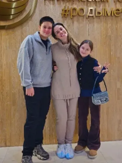 Личная палата с гамаком за 1 млн рублей: стали известны подробности третьих родов Агаты Муцениеце Личная палата с гамаком за 1 млн рублей: стали известны подробности третьих родов Агаты Муцениеце