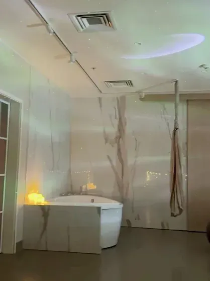 Личная палата с гамаком за 1 млн рублей: стали известны подробности третьих родов Агаты Муцениеце Личная палата с гамаком за 1 млн рублей: стали известны подробности третьих родов Агаты Муцениеце