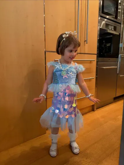 Лили Аллен в костюме любовницы бывшего мужа, Джастин Трюдо в образе подтанцовки Кэти Перри: как звёзды отметили Хэллоуин Лили Аллен в костюме любовницы бывшего мужа, Джастин Трюдо в образе подтанцовки Кэти Перри: как звёзды отметили Хэллоуин