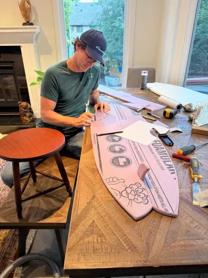 Лили Аллен в костюме любовницы бывшего мужа, Джастин Трюдо в образе подтанцовки Кэти Перри: как звёзды отметили Хэллоуин Лили Аллен в костюме любовницы бывшего мужа, Джастин Трюдо в образе подтанцовки Кэти Перри: как звёзды отметили Хэллоуин