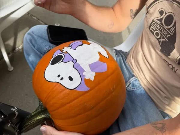 Лили Аллен в костюме любовницы бывшего мужа, Джастин Трюдо в образе подтанцовки Кэти Перри: как звёзды отметили Хэллоуин Лили Аллен в костюме любовницы бывшего мужа, Джастин Трюдо в образе подтанцовки Кэти Перри: как звёзды отметили Хэллоуин