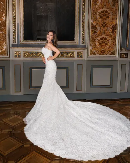 Лорен Санчес показала своё второе свадебное платье Лорен Санчес показала своё второе свадебное платье