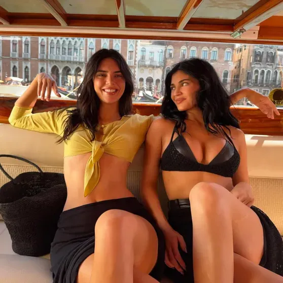 Лорен Санчес показала своё второе свадебное платье Лорен Санчес показала своё второе свадебное платье