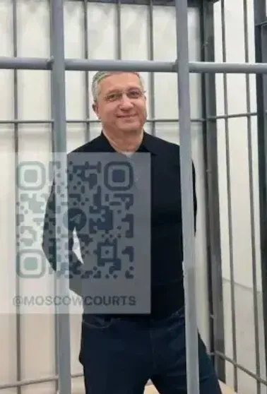 "Мой муж вёл двойную жизнь". Бывшая жена экс-замминистра обороны Тимура Иванова впервые прокомментировала его арест и изъятие активов "Мой муж вёл двойную жизнь". Бывшая жена экс-замминистра обороны Тимура Иванова впервые прокомментировала его арест и изъятие активов