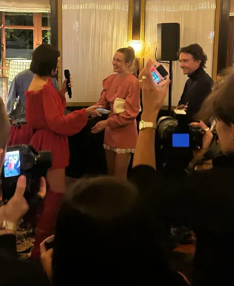 Наталья Водянова и её муж-миллиардер Антуан Арно вышли в свет в Париже Наталья Водянова и её муж-миллиардер Антуан Арно вышли в свет в Париже