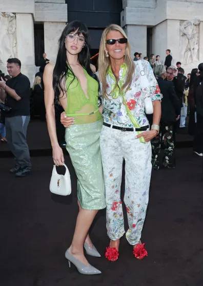 Неделя моды в Милане: Деми Мур, Гвинет Пэлтроу, Франсуа-Анри Пино и Серена Уильямс на премьере фильма Gucci Неделя моды в Милане: Деми Мур, Гвинет Пэлтроу, Франсуа-Анри Пино и Серена Уильямс на премьере фильма Gucci