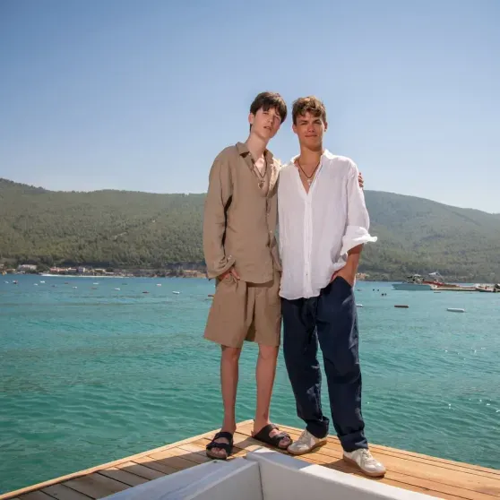 "Прохожие не могли пройти мимо его глаз". Екатерина Климова поздравила с 19-летием старшего сына от Игоря Петренко "Прохожие не могли пройти мимо его глаз". Екатерина Климова поздравила с 19-летием старшего сына от Игоря Петренко