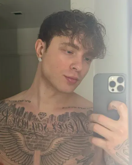 "Разрушить семью и наигранно сосаться на глазах у восьмилетних". Егор Крид ответил Екатерине Мизулиной на критику своего шоу и высмеял её роман с Шаманом "Разрушить семью и наигранно сосаться на глазах у восьмилетних". Егор Крид ответил Екатерине Мизулиной на критику своего шоу и высмеял её роман с Шаманом