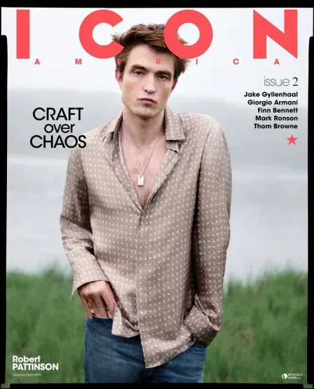 Роберт Паттинсон снялся для глянца и рассказал, как отцовство сделало его "нормисом" Роберт Паттинсон снялся для глянца и рассказал, как отцовство сделало его "нормисом"