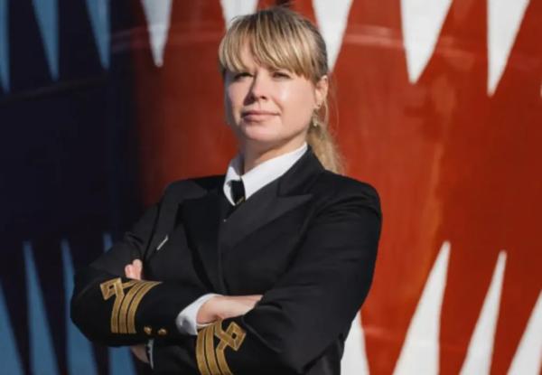 Россиянка стала первой в истории женщиной-капитаном атомного ледокола Россиянка стала первой в истории женщиной-капитаном атомного ледокола