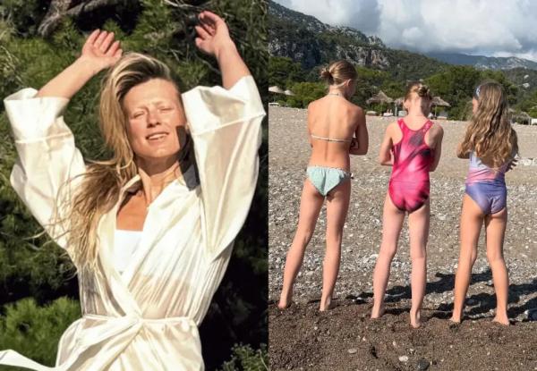 Софья Эрнст показала, как отдохнула с дочерьми на море Софья Эрнст показала, как отдохнула с дочерьми на море