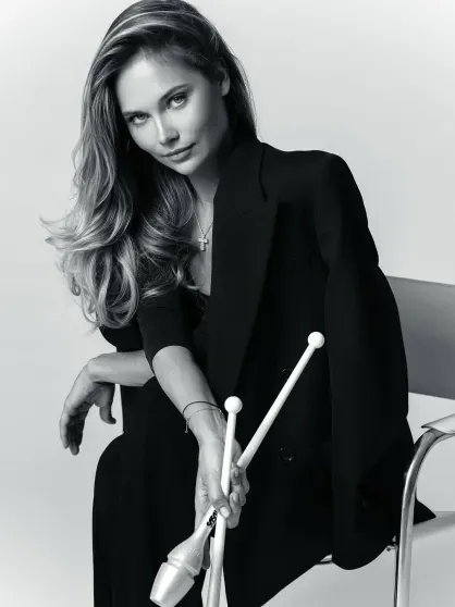 Совладелец сети "585" Антон Петров отметил 10-ю годовщину свадьбы с дочерью депутата, к которой ушёл от беременной МакSим