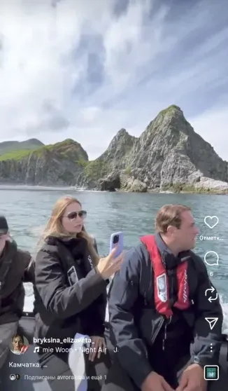 Совладелец сети "585" Антон Петров отметил 10-ю годовщину свадьбы с дочерью депутата, к которой ушёл от беременной МакSим