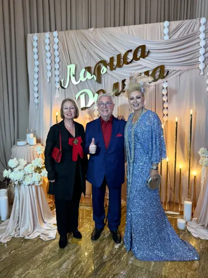 Танцы в стиле латино, многоярусный торт и звёздные гости: Лариса Долина отметила 70-летие Танцы в стиле латино, многоярусный торт и звёздные гости: Лариса Долина отметила 70-летие