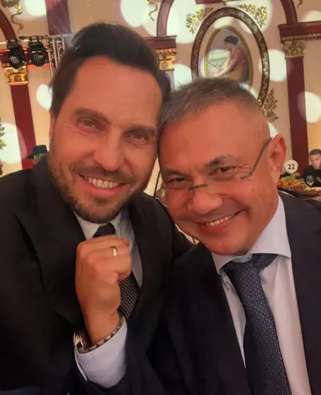 Танцы в стиле латино, многоярусный торт и звёздные гости: Лариса Долина отметила 70-летие Танцы в стиле латино, многоярусный торт и звёздные гости: Лариса Долина отметила 70-летие