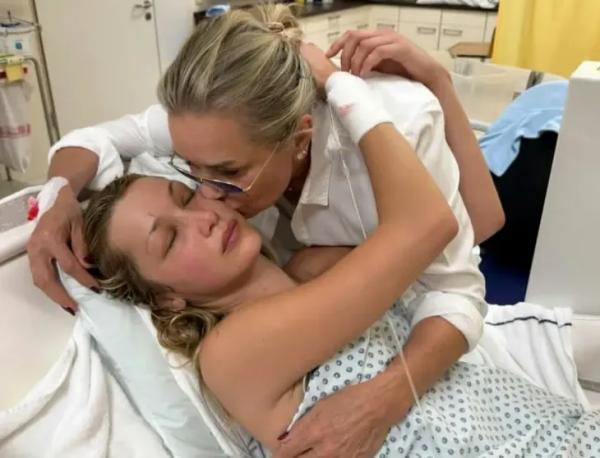 В сети подозревают, что Белла Хадид страдает не от болезни Лайма, а от последствий анорексии