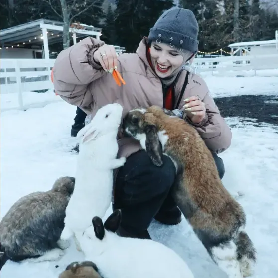 "Вчера меня не стало". Блогерша Ирина Небога умерла после пяти лет борьбы с раком