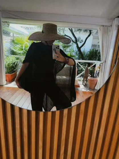 Встреча с Уиллом Смитом, игры в карты и пляжные образы: как Ксения Собчак с сыном и Константин Богомолов отдыхают в Тоскане Встреча с Уиллом Смитом, игры в карты и пляжные образы: как Ксения Собчак с сыном и Константин Богомолов отдыхают в Тоскане